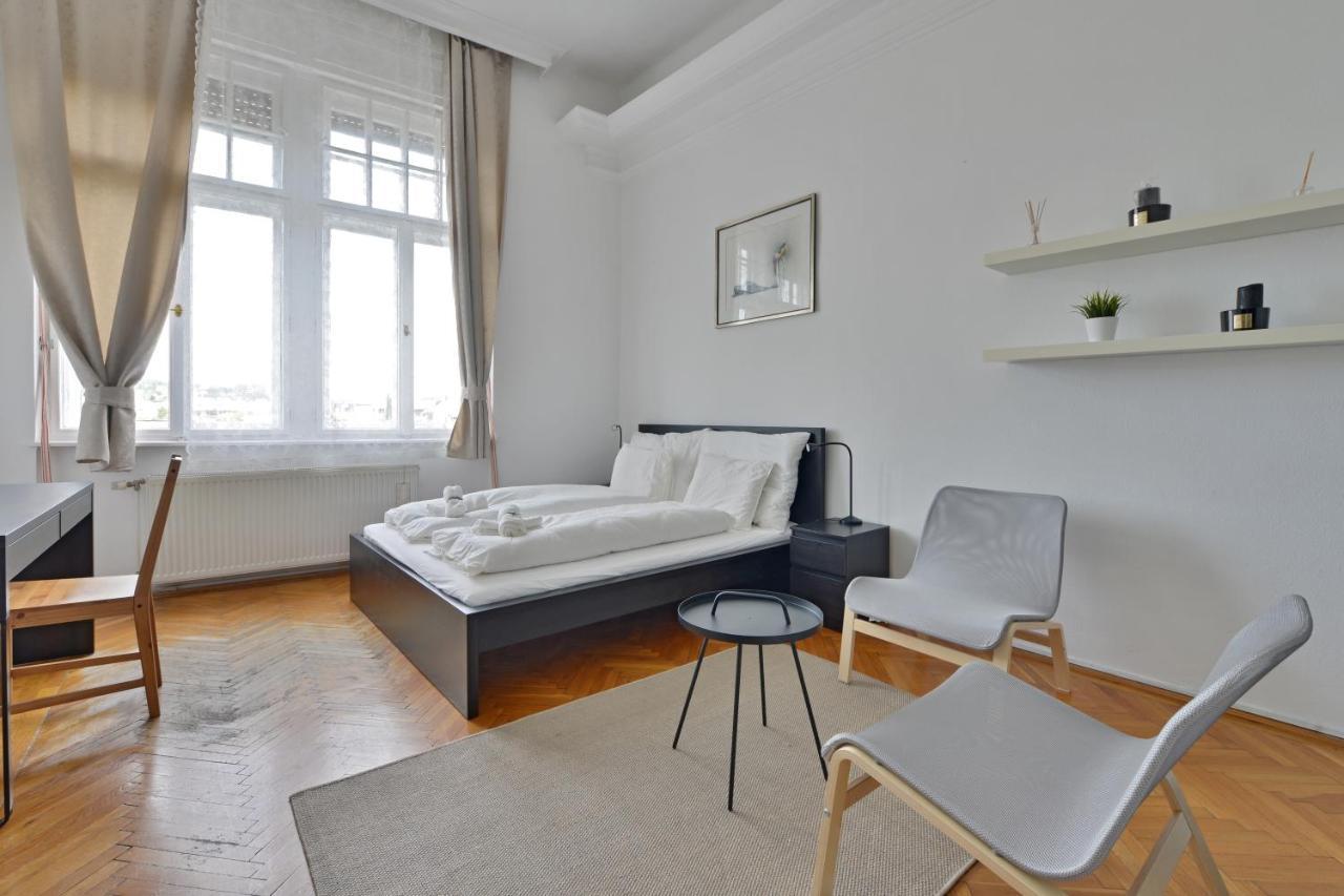 Buda Apartman House 8 Будапеща Екстериор снимка