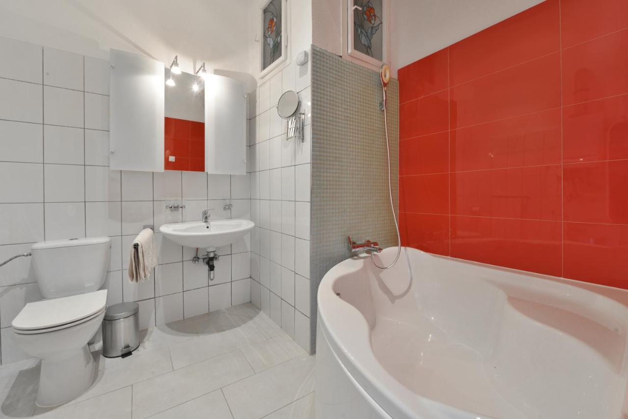 Buda Apartman House 8 Будапеща Екстериор снимка
